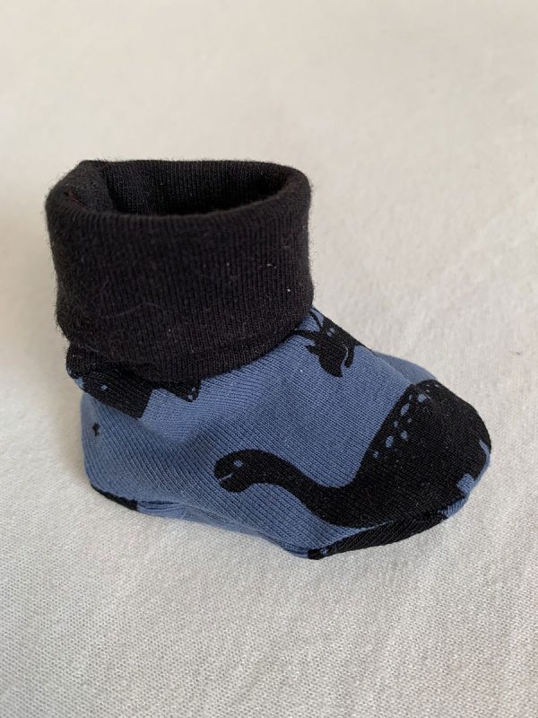 Babyslofjes zwart dino blauw