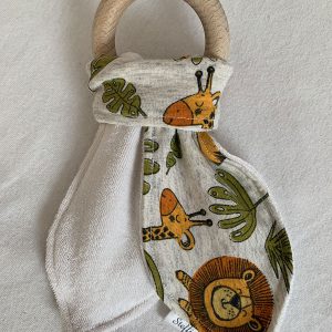 Bijtring konijnenoren jungle met wit