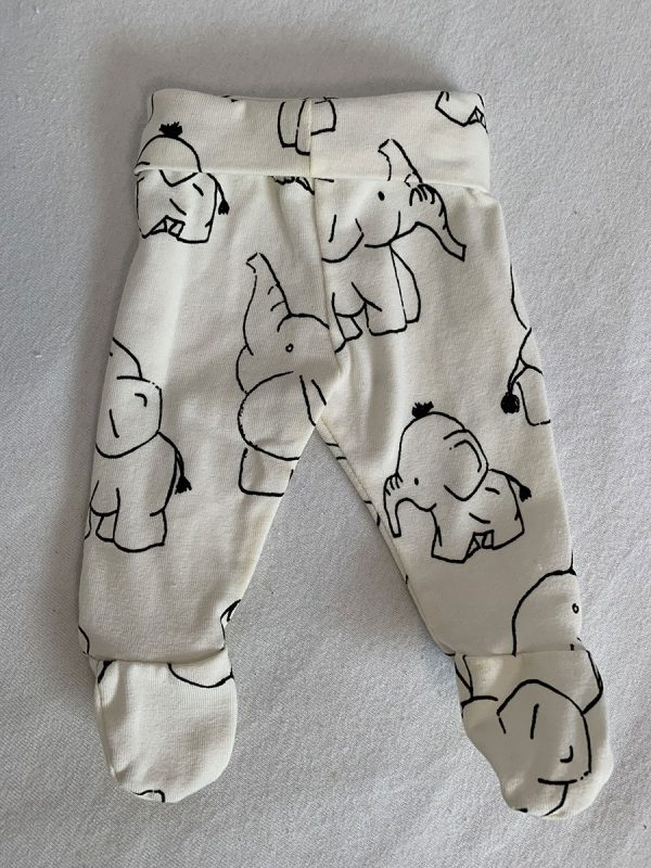 Nicu broekje met voetjes olifant wit