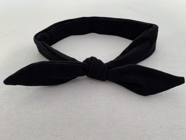 Knoophaarband met strik uni zwart