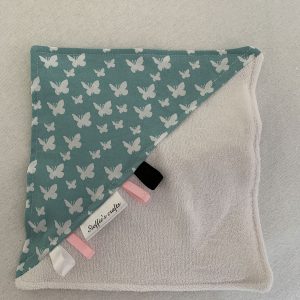Knisperdoekje blauw wit met vlinder