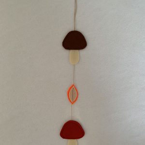 Decoratiehanger paddenstoelen en blad
