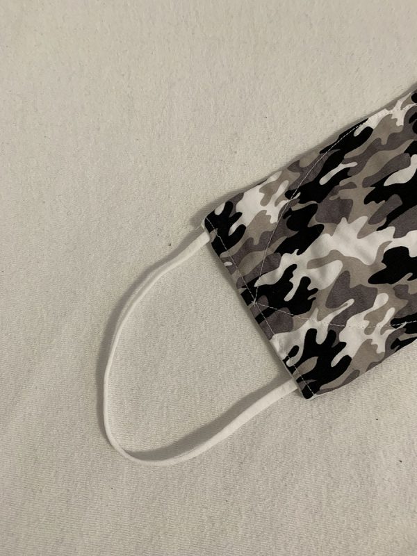 Mondkapje brildragers - camouflage zwart wit grijs - Afbeelding 2