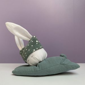 Knuffelkonijn liggend oud groen uni oud groen stip wit