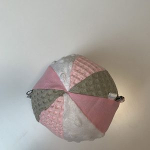 Bal stof roze licht grijs wit