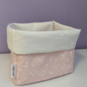 Opbergmand vierkant licht roze driehoek wit wit