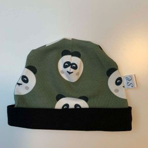 Muts zwart met panda oudgroen