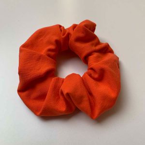 Scrunchy uni oranje