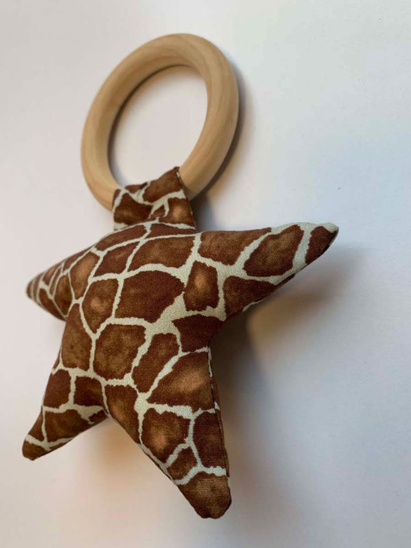 Rammelaar bijtring ster giraffenprint - Afbeelding 2