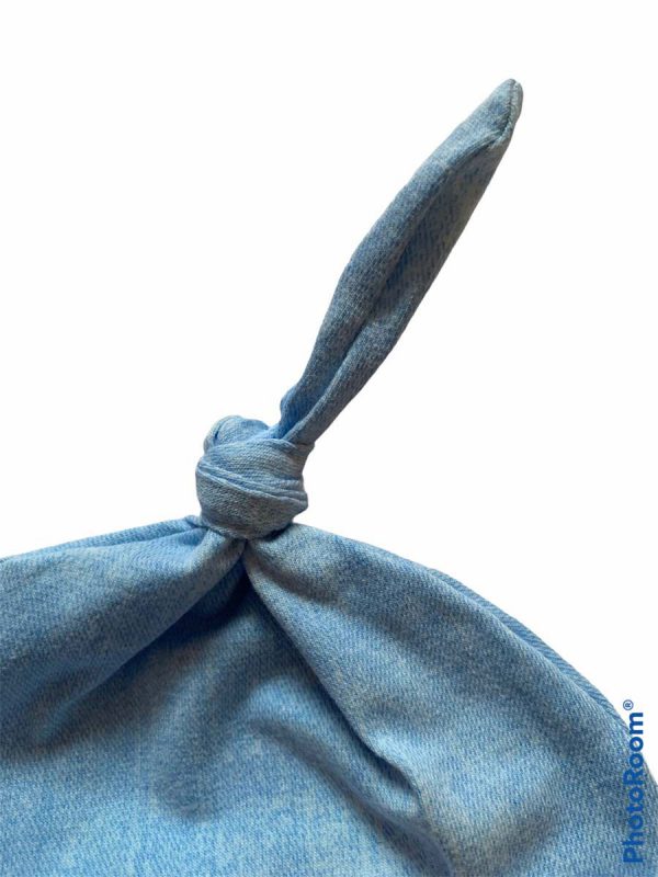 Babymuts met knoop uni jeans bloemetjes - Afbeelding 2