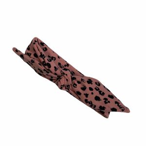 Knoophaarband met strik oudroze panterprint
