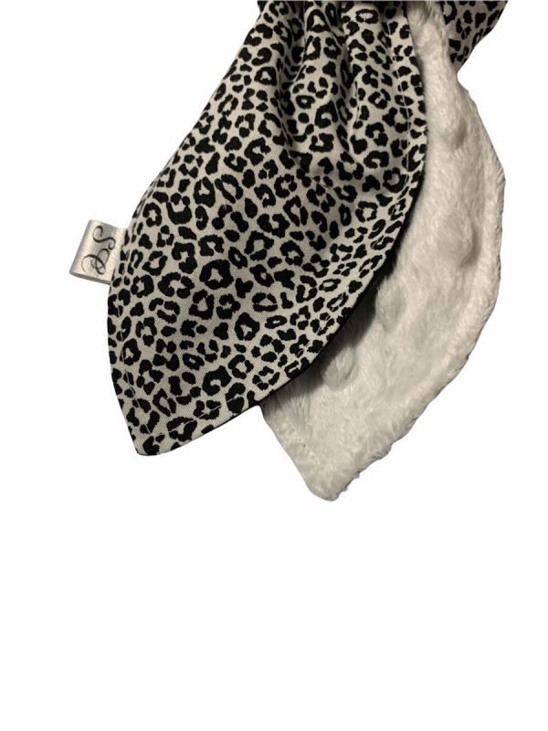 Bijtring 3 stof konijnenoren panterprint uni zwart minky fleece wit - Afbeelding 5