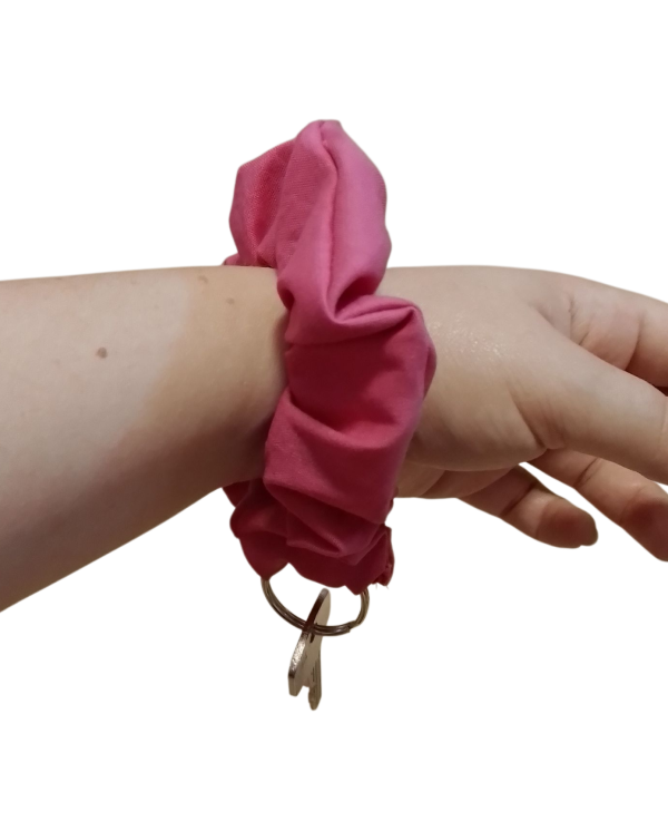 Scrunchie sleutelhanger fuchsia - Afbeelding 2
