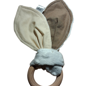 Bijtring 3stof konijnenoren uni beige uni bruin en minky fleece wit